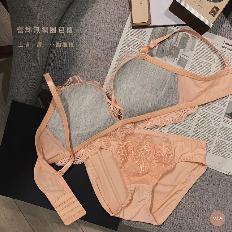 【波娜絲絲】/ 四色