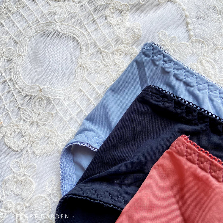 【秘密花語】/ 三色